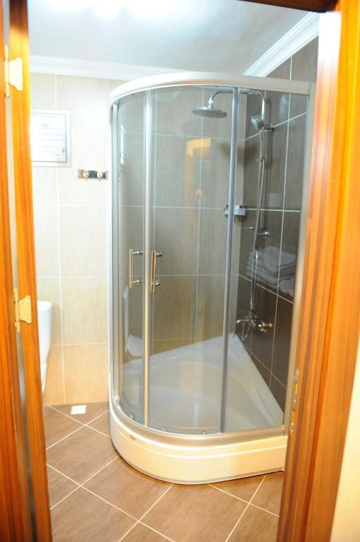 Izmit Saray Hotel Коджаелі Номер фото