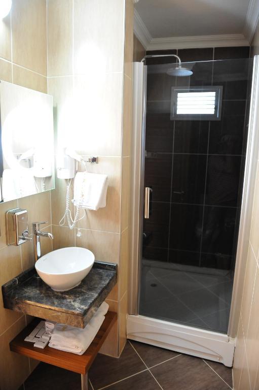 Izmit Saray Hotel Коджаелі Номер фото