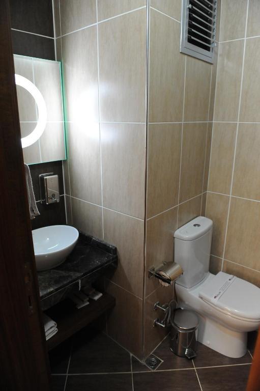 Izmit Saray Hotel Коджаелі Екстер'єр фото